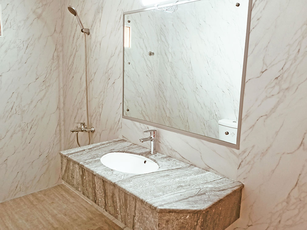 5-after countertop and wall wrapping